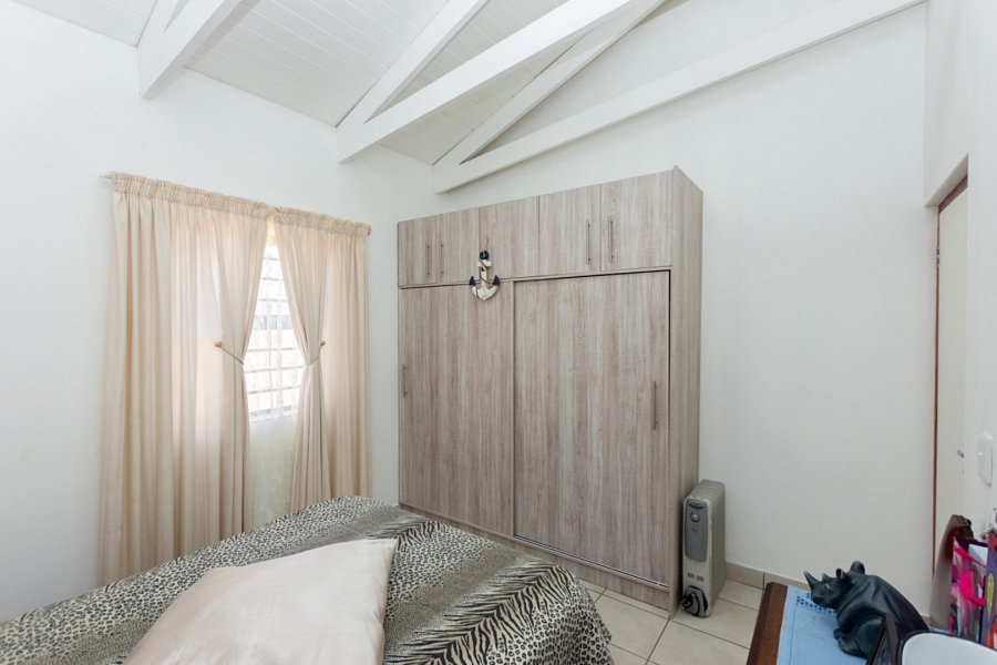 2 Bedroom Property for Sale in Laaiplek Western Cape